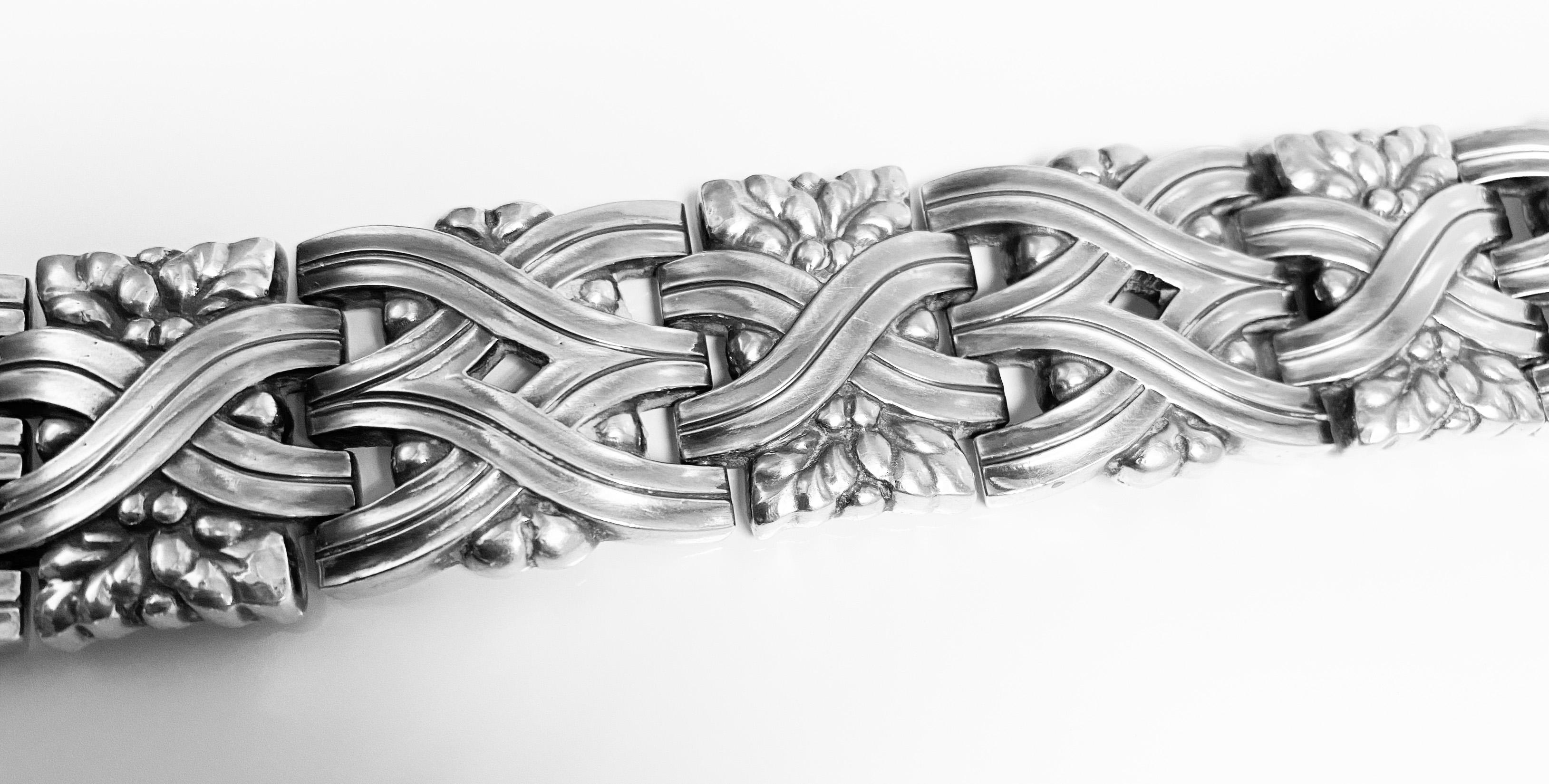 Georg Jensen Sterling Harald Nielsen Design Bracelet, 1933-1944 In Good Condition In Toronto, ON