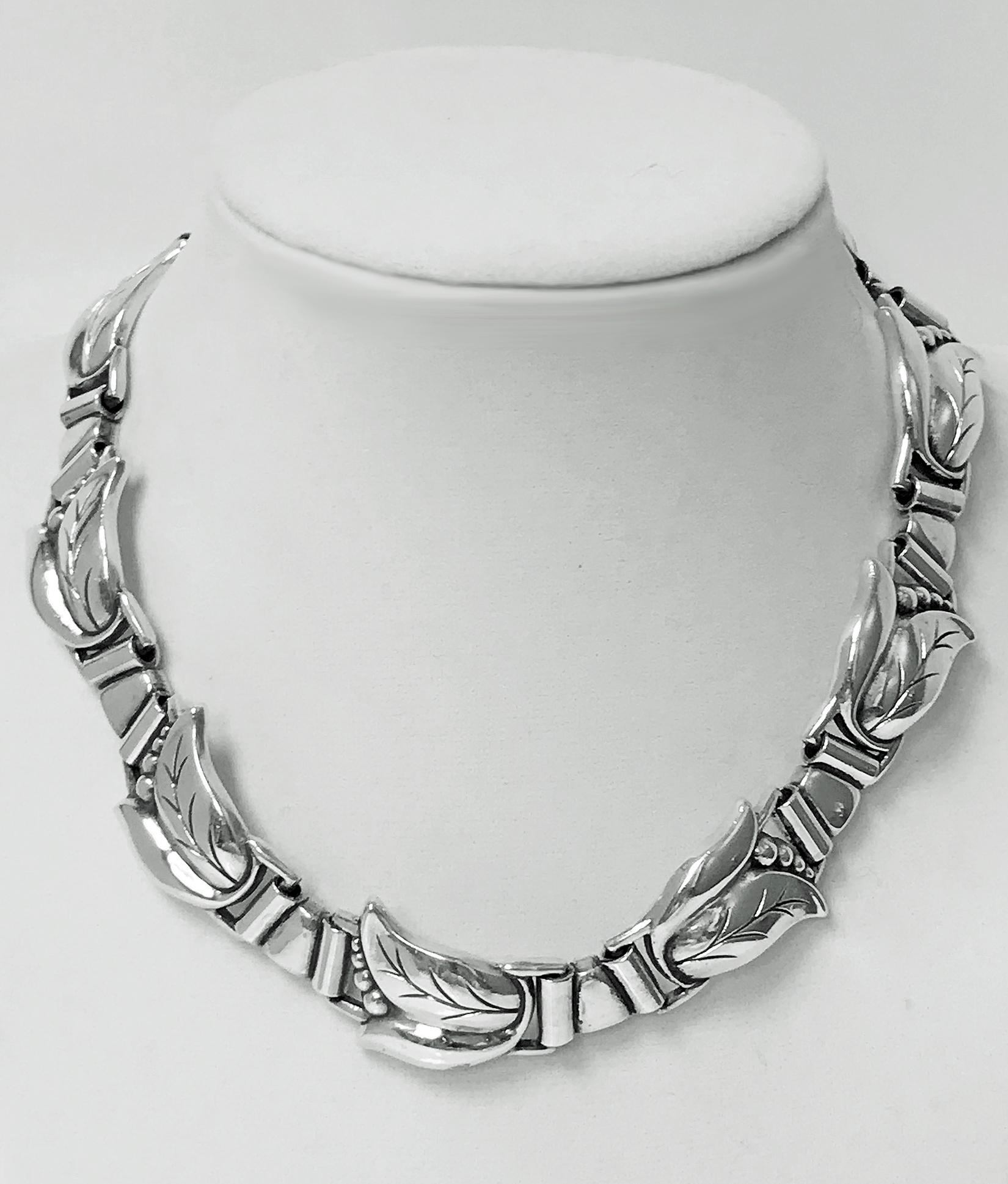 Georg Jensen Sterling Necklace and Bracelet, circa 1940 In Excellent Condition In Toronto, ON