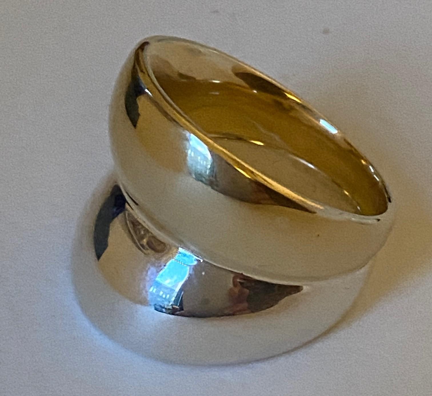 Georg Jensen, bague courbée en argent sterling et or 18 carats, neuve dans sa boîte Bon état - En vente à Big Bend, WI