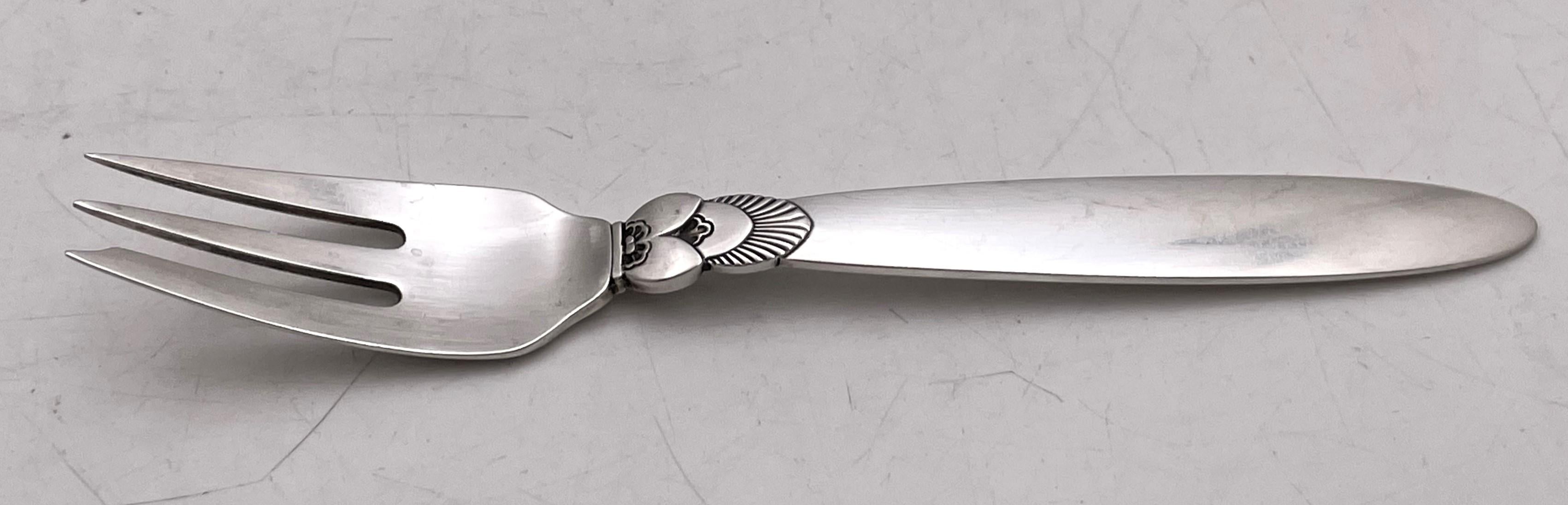 20ième siècle Georg Jensen, ensemble de 48 couverts en argent sterling à motif de cactus + services