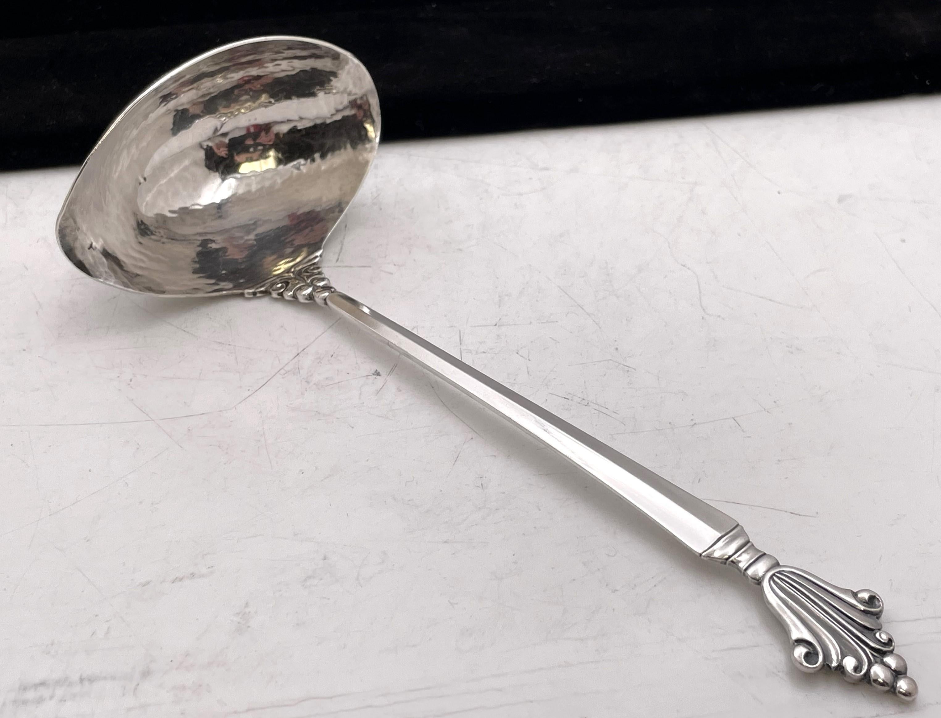 Georg Jensen Set di posate in argento sterling da 76 pezzi con motivo ad acanto per 12 persone in vendita 6