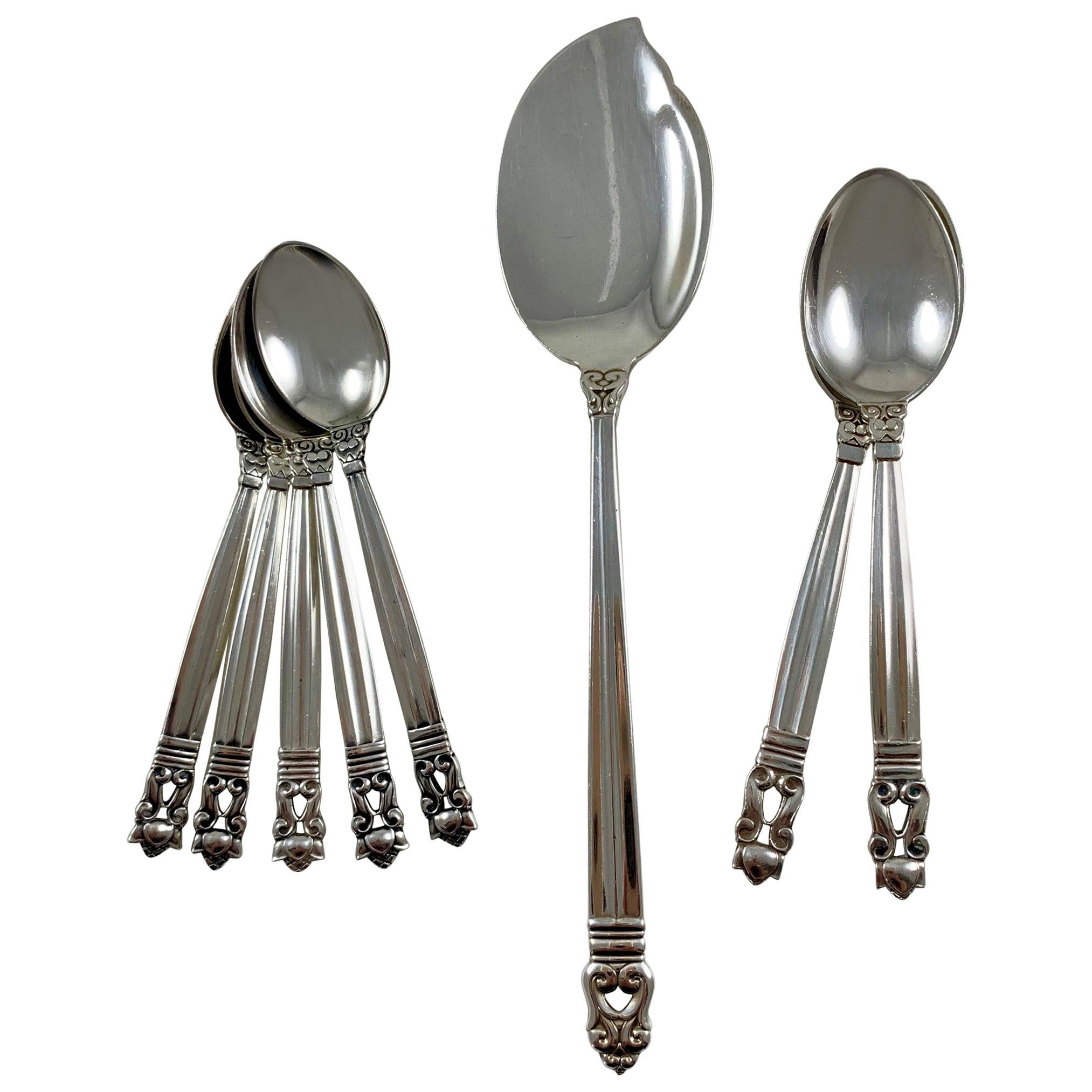 Georg Jensen Sterling Silver Acorn Pattern Breakfast Spoon Service Mixed Set / 8 For Sale