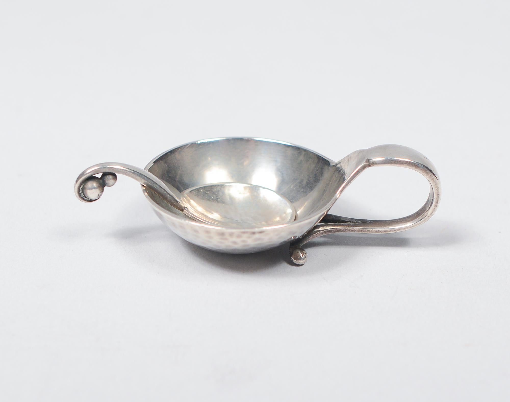 Georg Jensen Sterling Silver Art Deco Salt Cellar and Spoon For Sale 1
