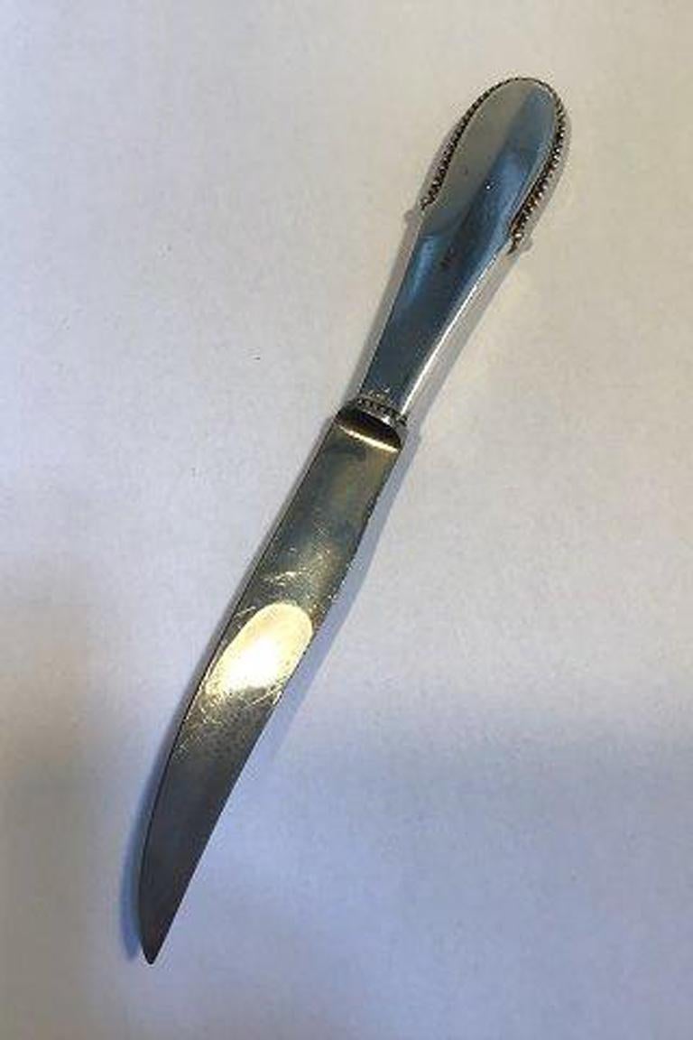 Georg Jensen Sterling Silver Beaded Game Knife No 324 In Good Condition For Sale In Copenhagen, DK