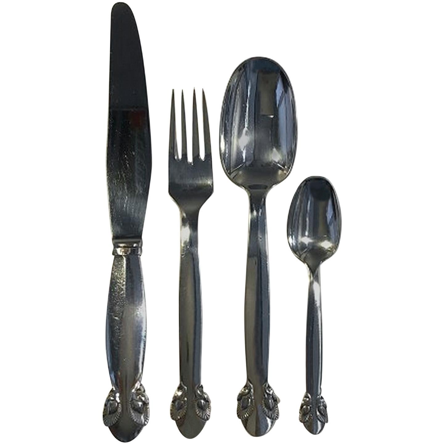 Georg Jensen Sterling Silver Bittersweet Flatware Set for 8 Persons, 32 Pieces For Sale