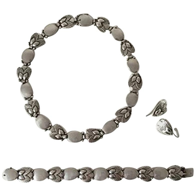 Georg Jensen Sterling Silver Bittersweet Set: Necklace, Bracelet & earrings #94B For Sale