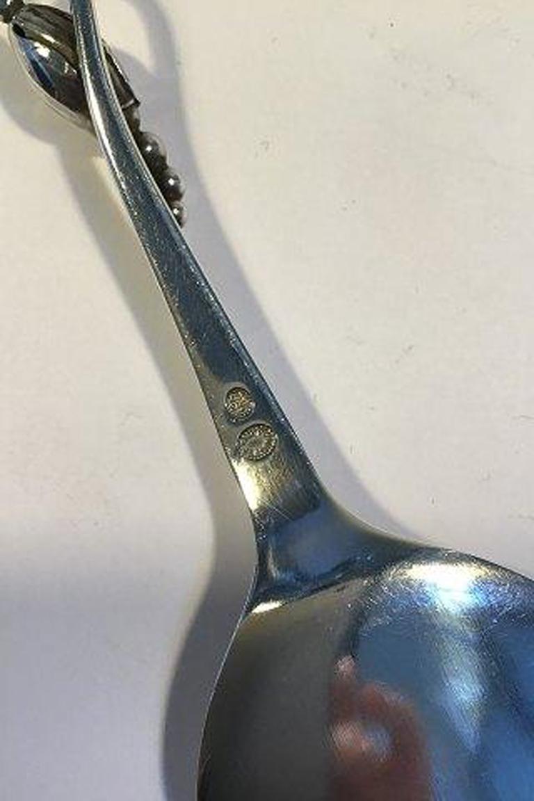 20th Century Georg Jensen Sterling Silver Blossom Canape Server No 207 For Sale