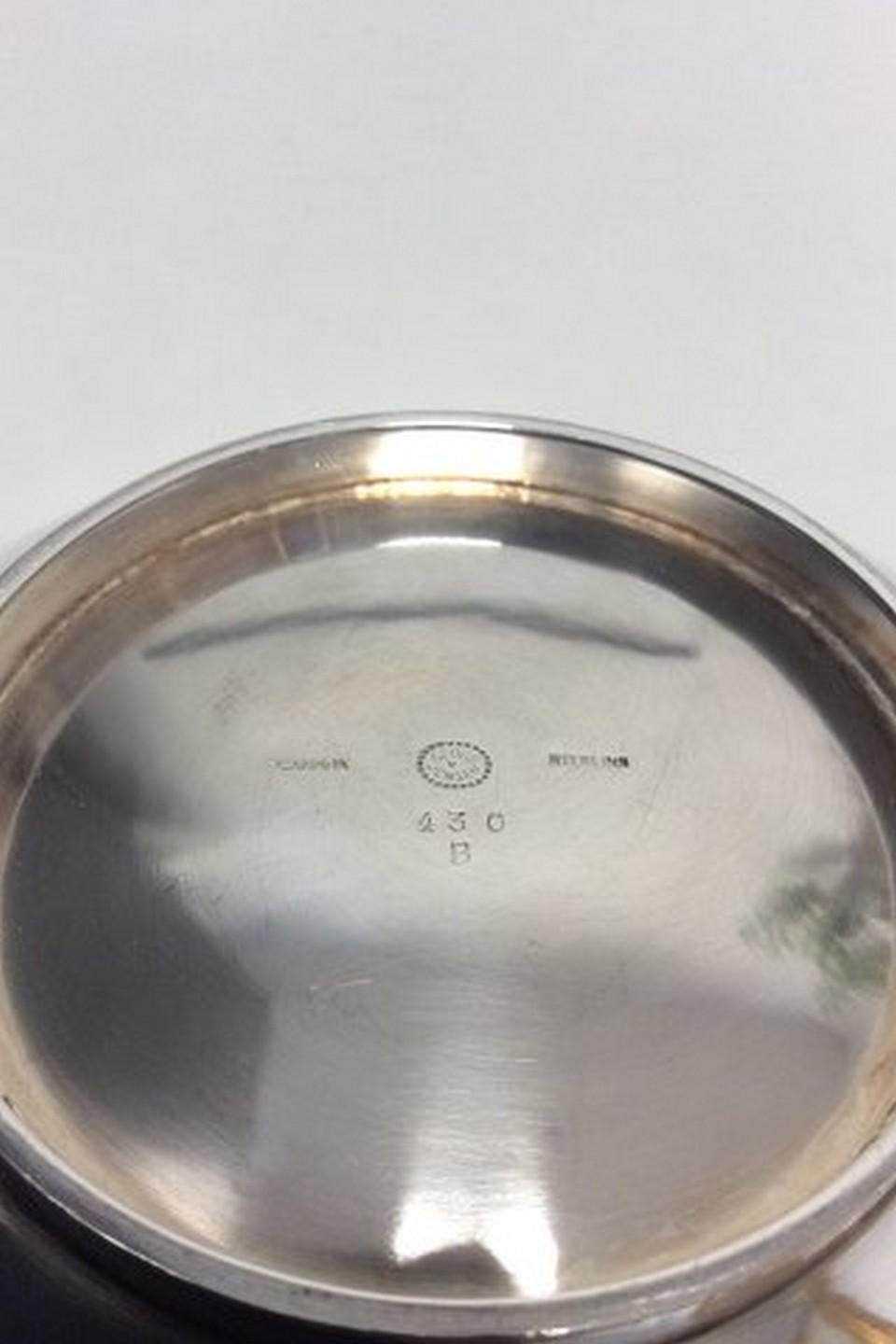 Georg Jensen, Schale Nr. 430B aus Sterlingsilber (Moderne der Mitte des Jahrhunderts) im Angebot