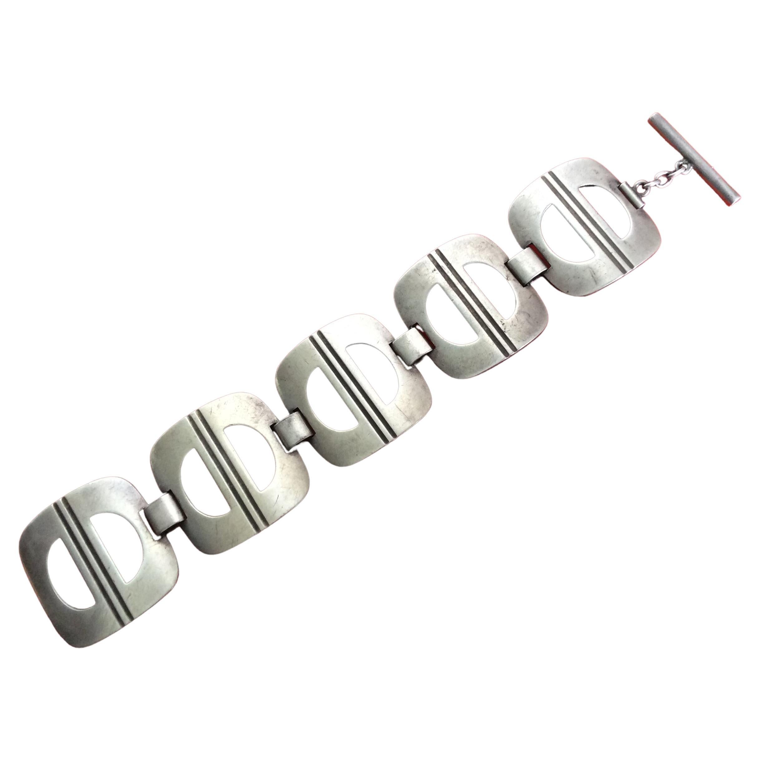 Massiver Rosenholz-Schreibtisch aus der Mitte des Jahrhunderts von