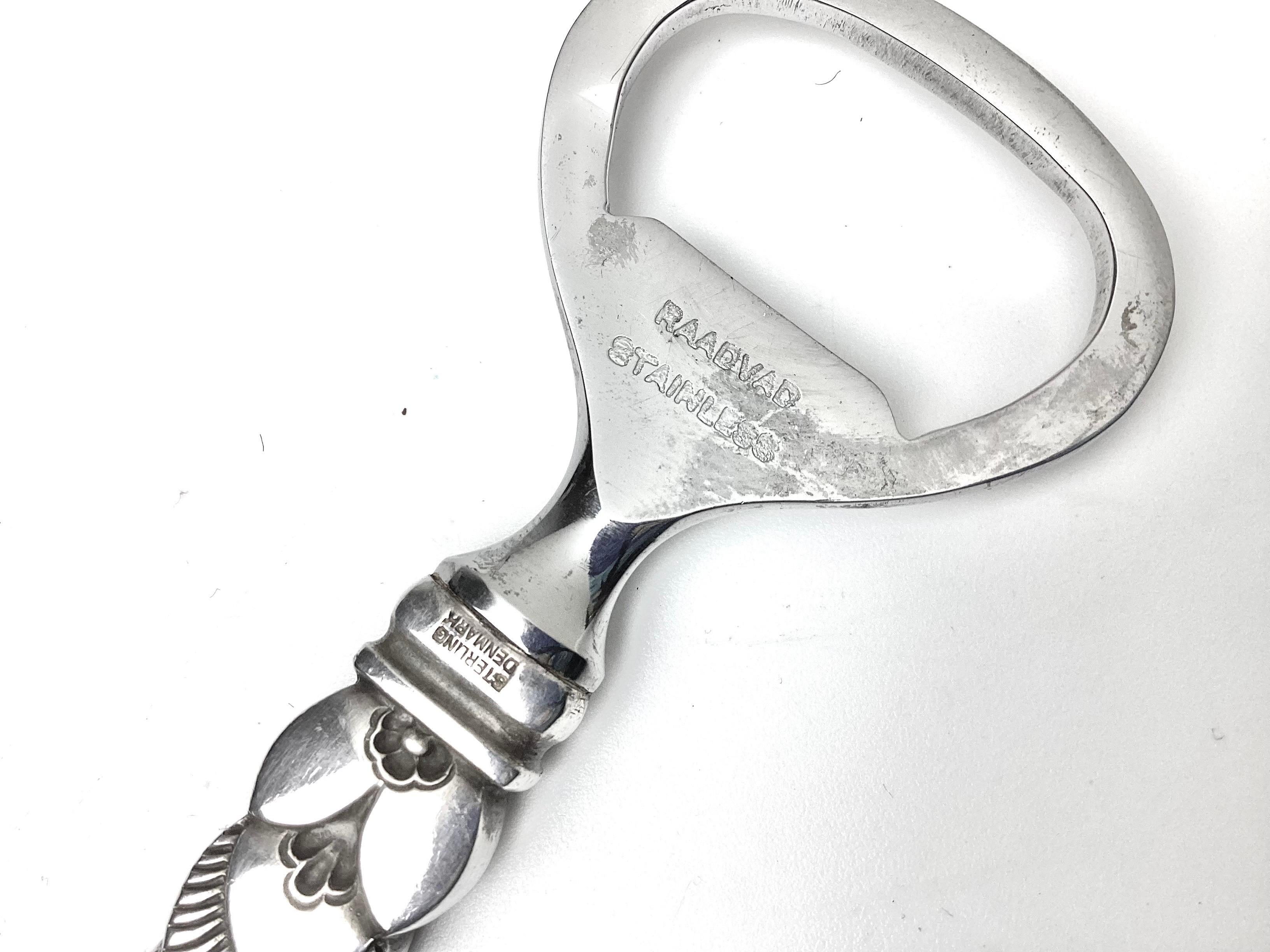 1915 can opener