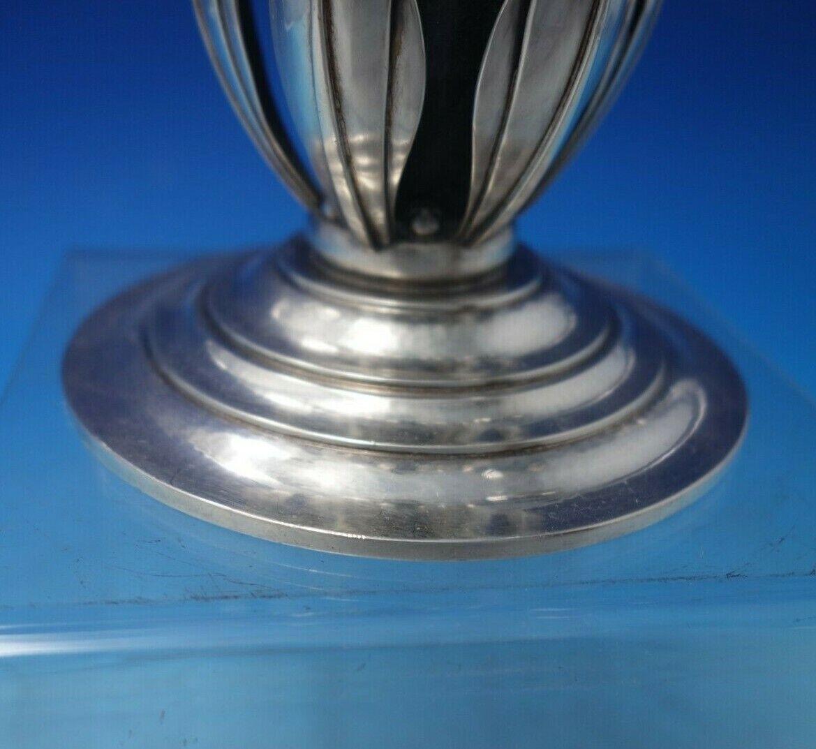 Georg Jensen coppia di candelabri in argento Sterling a 2 luci con coni di abete #244 '#5890' in vendita 4