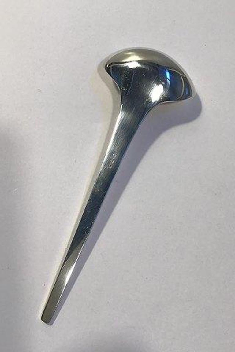 Georg Jensen Sterling Silver Caravel Sauce Ladle, Small In Good Condition For Sale In Copenhagen, DK