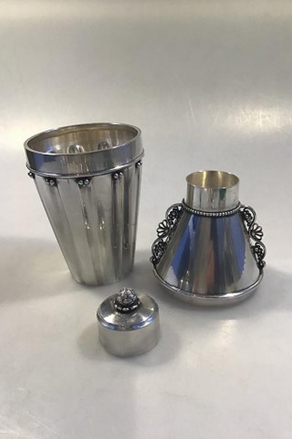 Art Nouveau Georg Jensen Sterling Silver Cocktail Shaker No 497A 'Design Georg Jensen 1927' For Sale