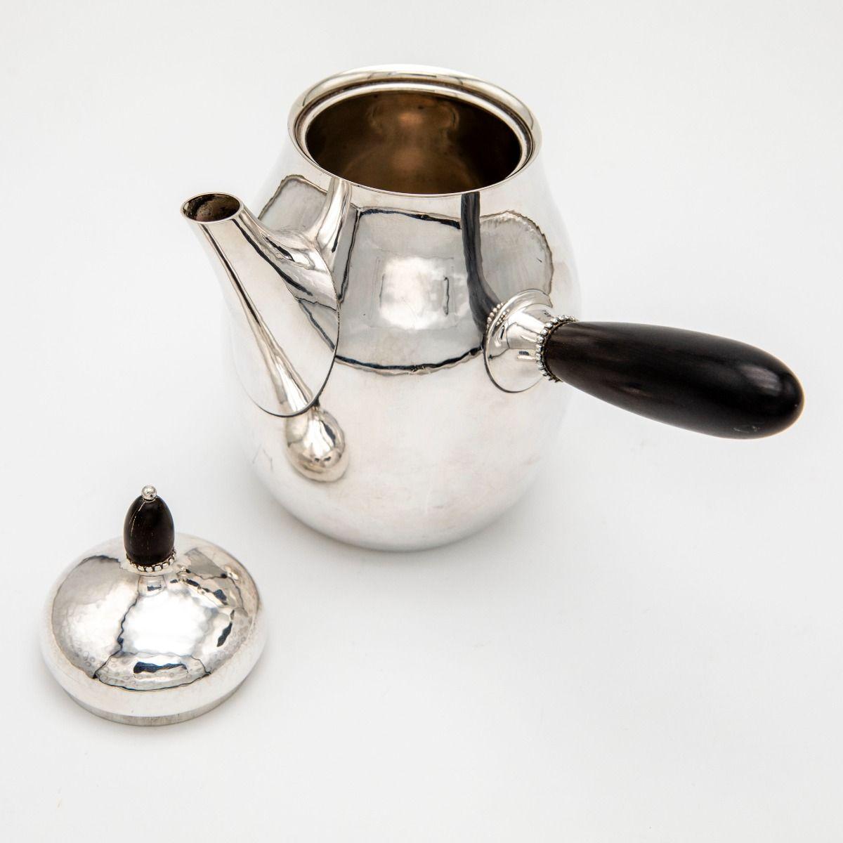 20ième siècle Service à café en argent sterling de Georg Jensen, Model No. 80 en vente