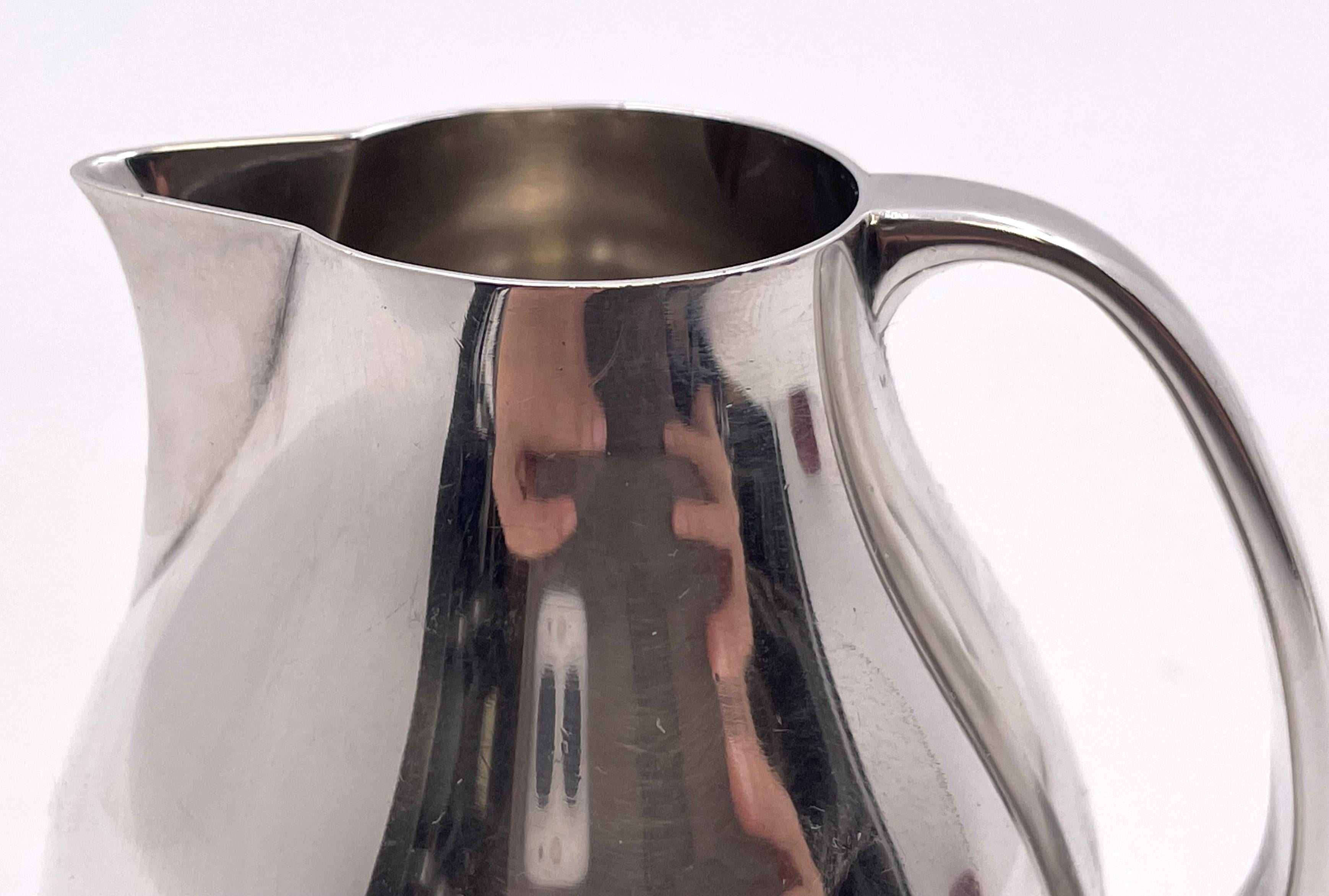 Danish Georg Jensen Sterling Silver Creamer & Sugar Bowl #1015 in Bernadotte Pattern For Sale