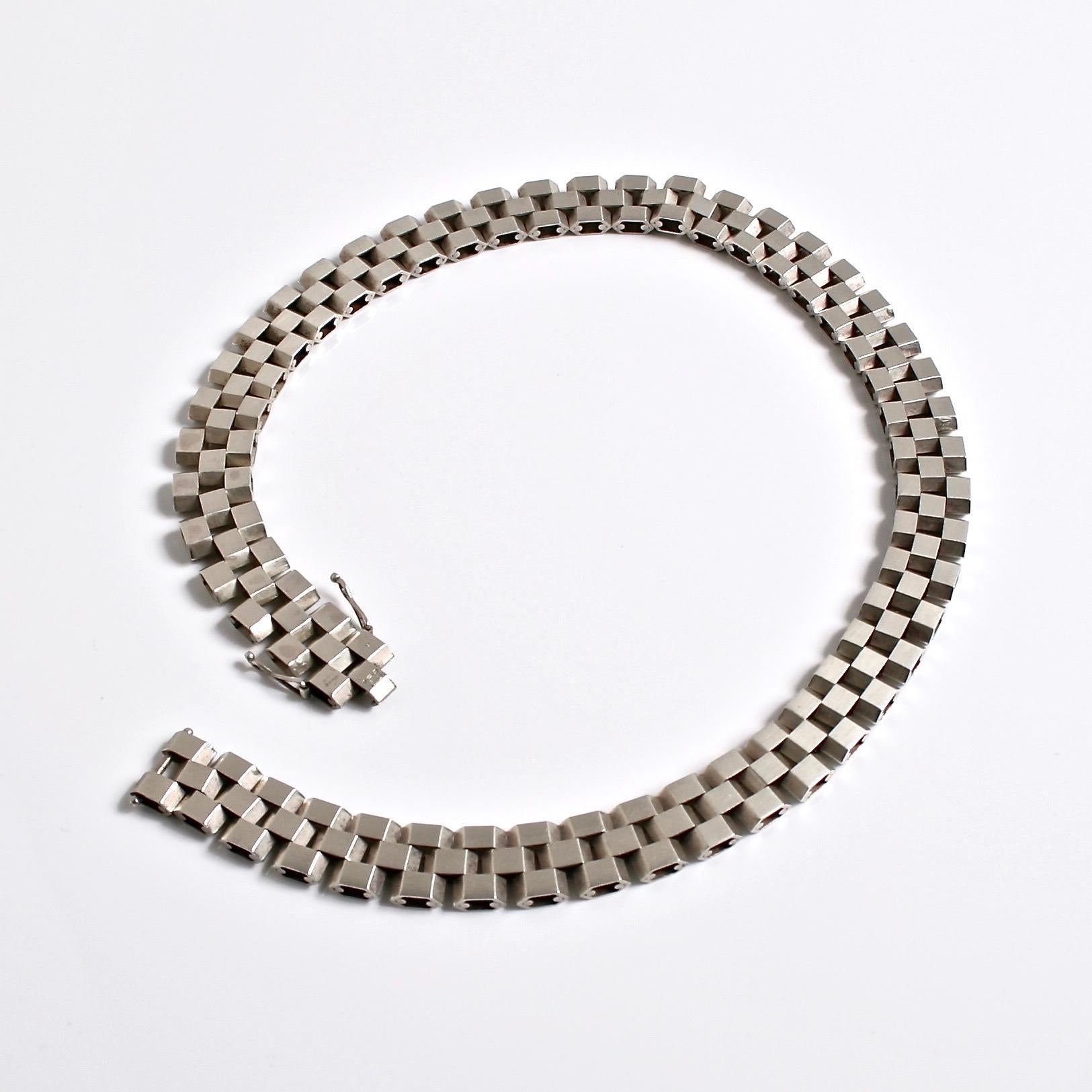 Georg Jensen Würfel-Halskette aus Sterlingsilber Entworfen von Ernst Forsmann um 1969 (Modernistisch) im Angebot