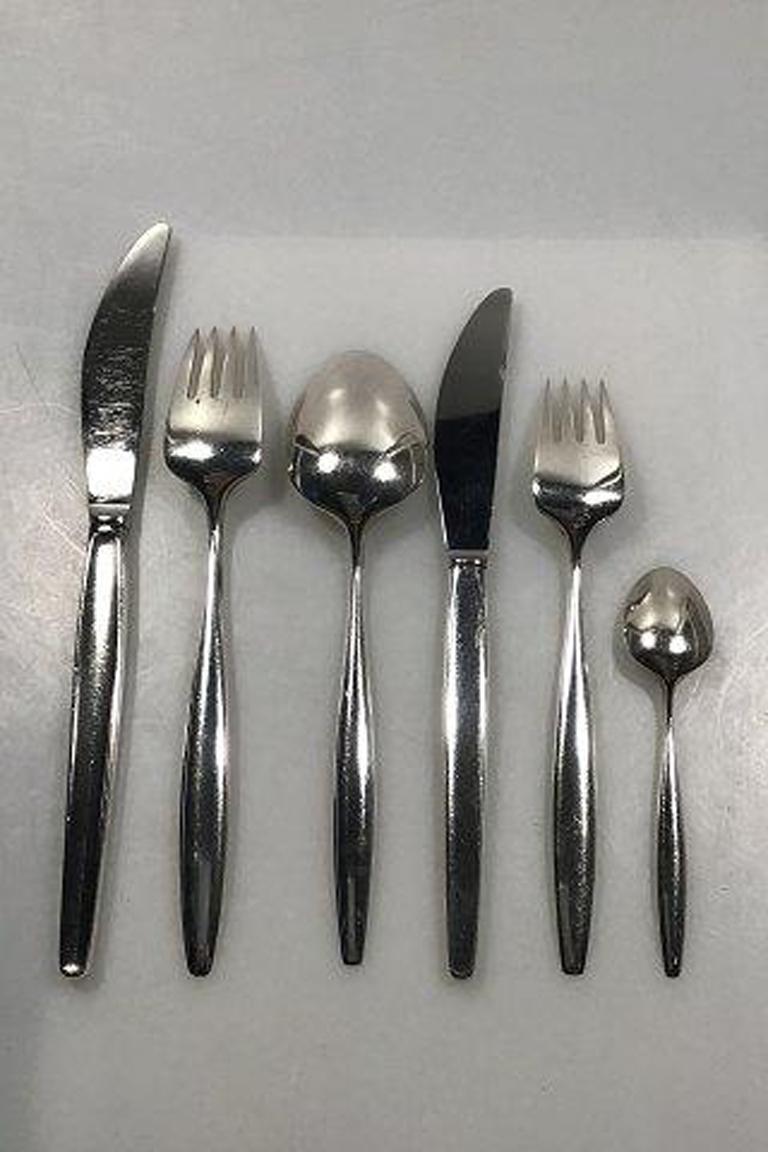 Georg Jensen Sterling Silver 'Cypress' Set for 8 People '48 Pcs' In Good Condition In Copenhagen, DK