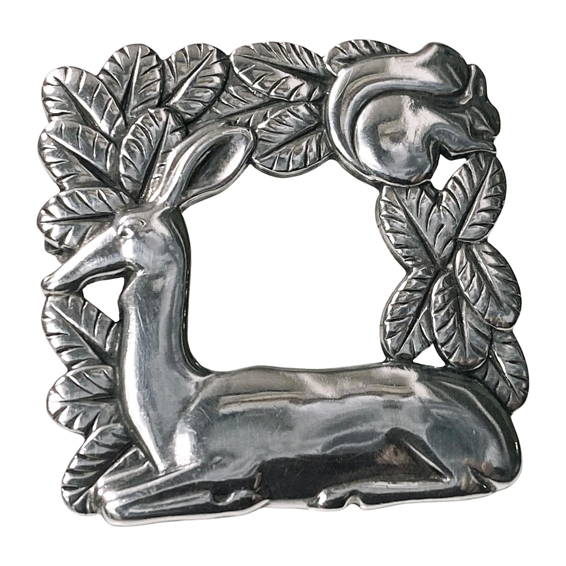 Georg Jensen Sterling Silver Deer and Squirrel Brooch #318 In Good Condition In Toronto, ON
