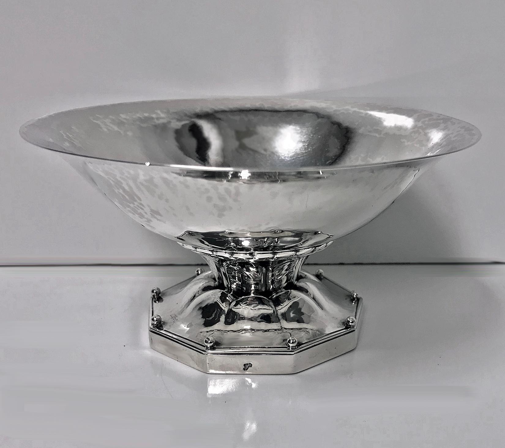 Scandinavian Modern Georg Jensen Sterling Silver Dish 1926-1932, Design No 181A