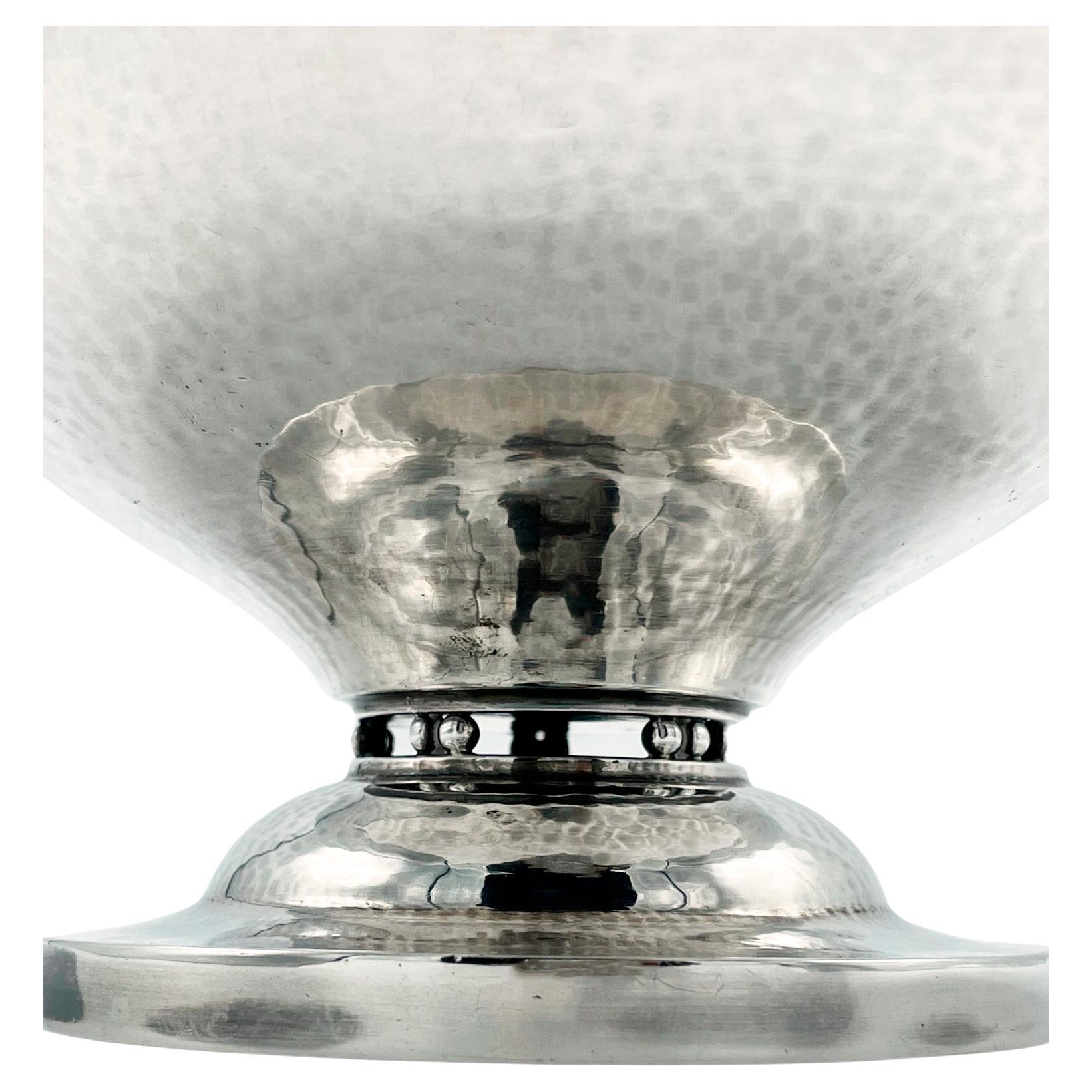 GEORG JENSEN STERLING SILVER FOOTED BOWL. 
The sterling silver bowl marked #413/B, with the Georg Jensen trademark used 1925-1932, designer Johan Rohde.
Dimensions: 7.25