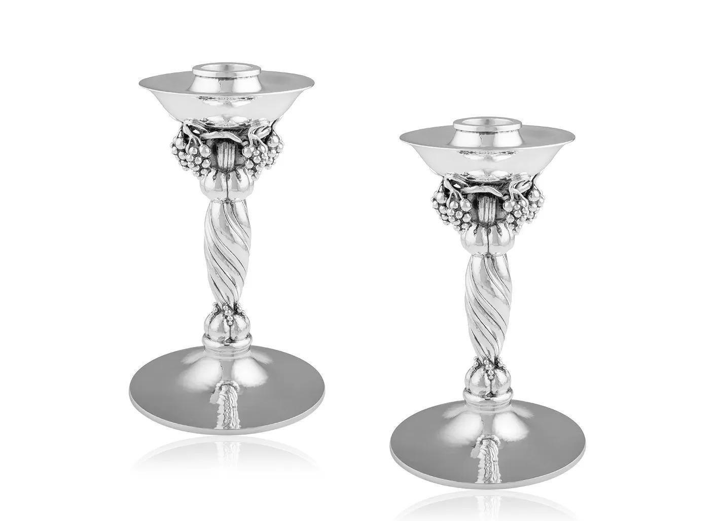 Georg Jensen Sterling Silver Grape Candlesticks 263A In Excellent Condition For Sale In Hellerup, DK