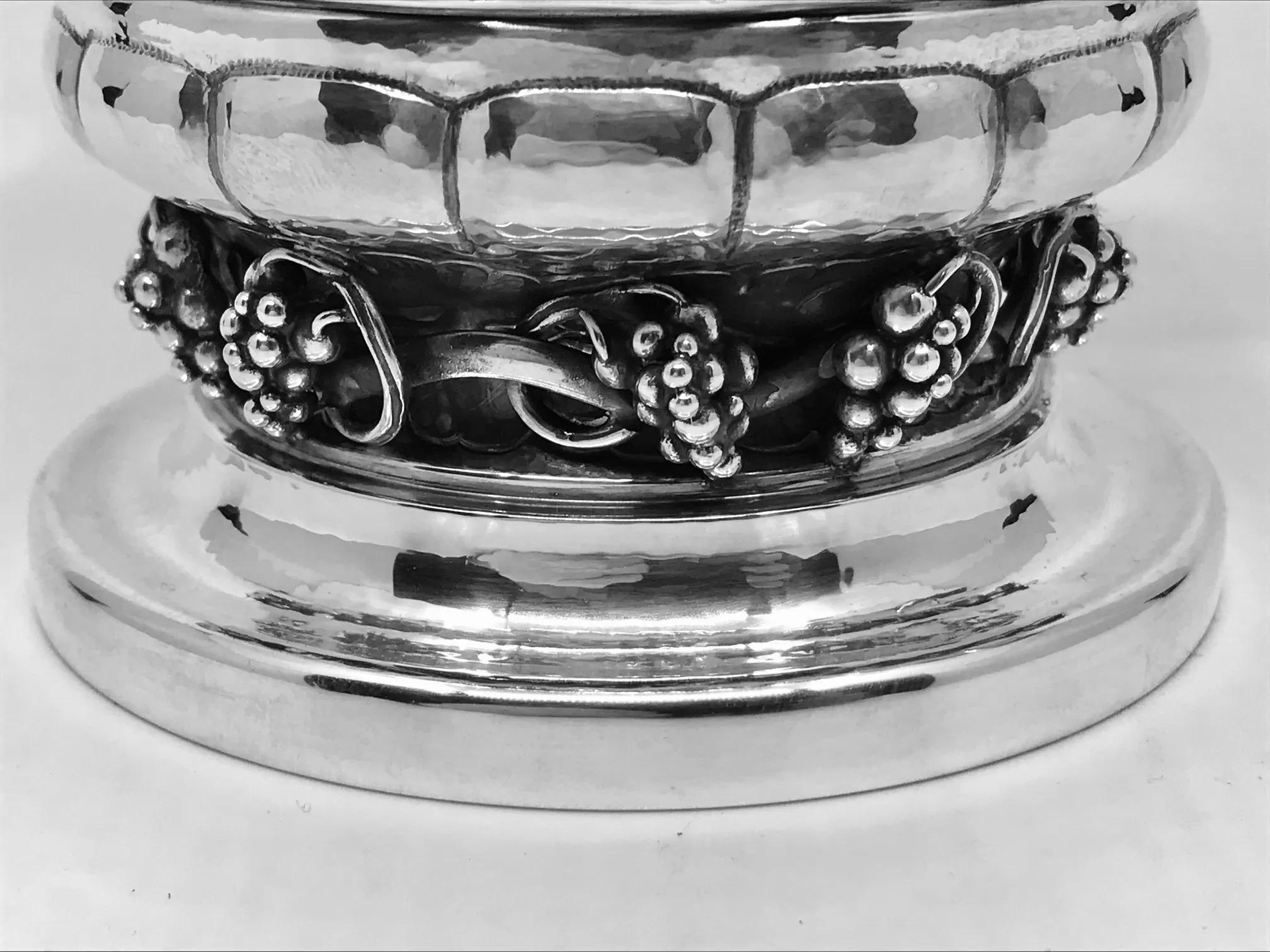 Georg Jensen Jarra de uvas de plata de ley 407b Danés en venta