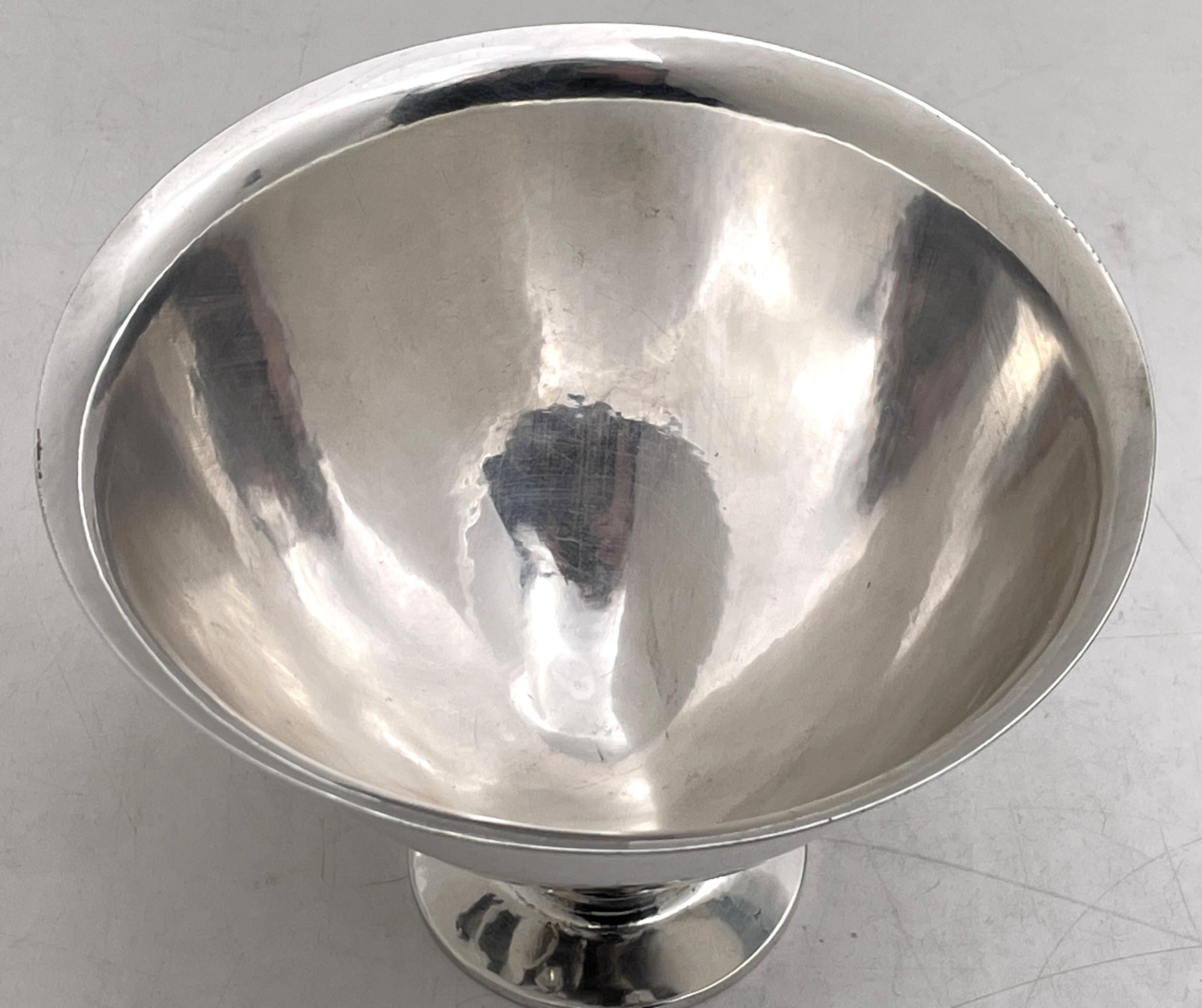 Georg Jensen Sterling Silver Hammered Bowl #778 in Mid-Century Modern Style In Good Condition For Sale In New York, NY