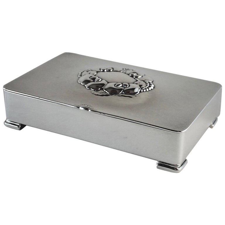 Jensen Sterling Silver Keepsake Box, No. 507B by Gundorph Albertus For Sale at 1stDibs