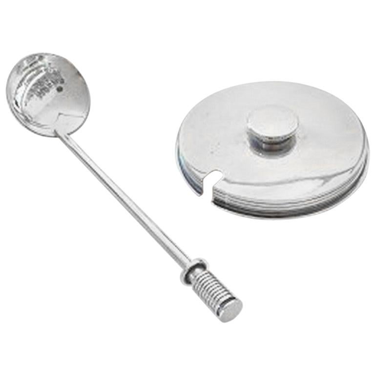 Georg Jensen Sterlingsilber Deckel und Löffel von Sigvard Bernadotte Nr. 510 im Angebot