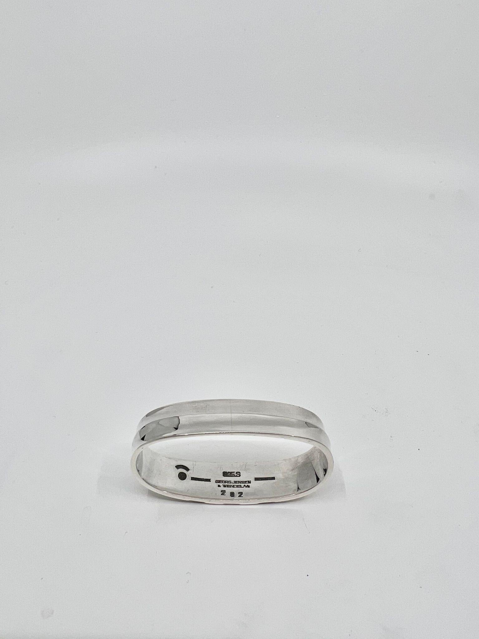 Hammered Georg Jensen Sterling Silver Mayan Napkin Ring 292 For Sale