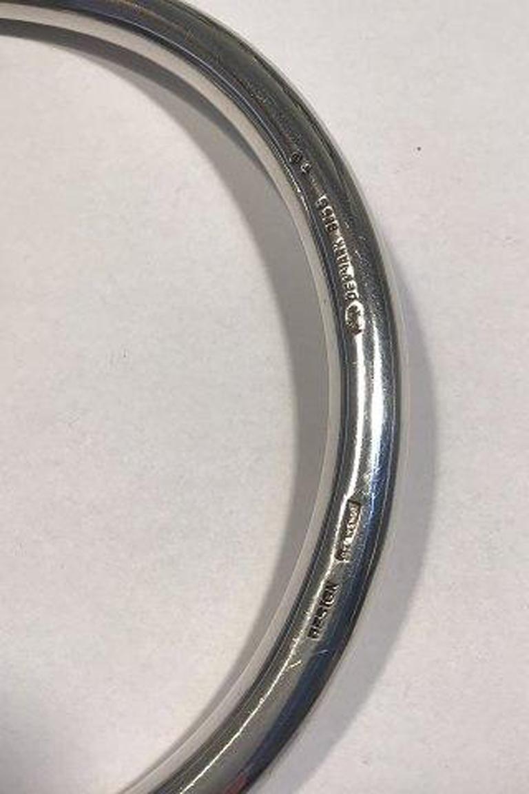 Georg Jensen Sterling Silver Neck Ring No 40 In Good Condition For Sale In Copenhagen, DK