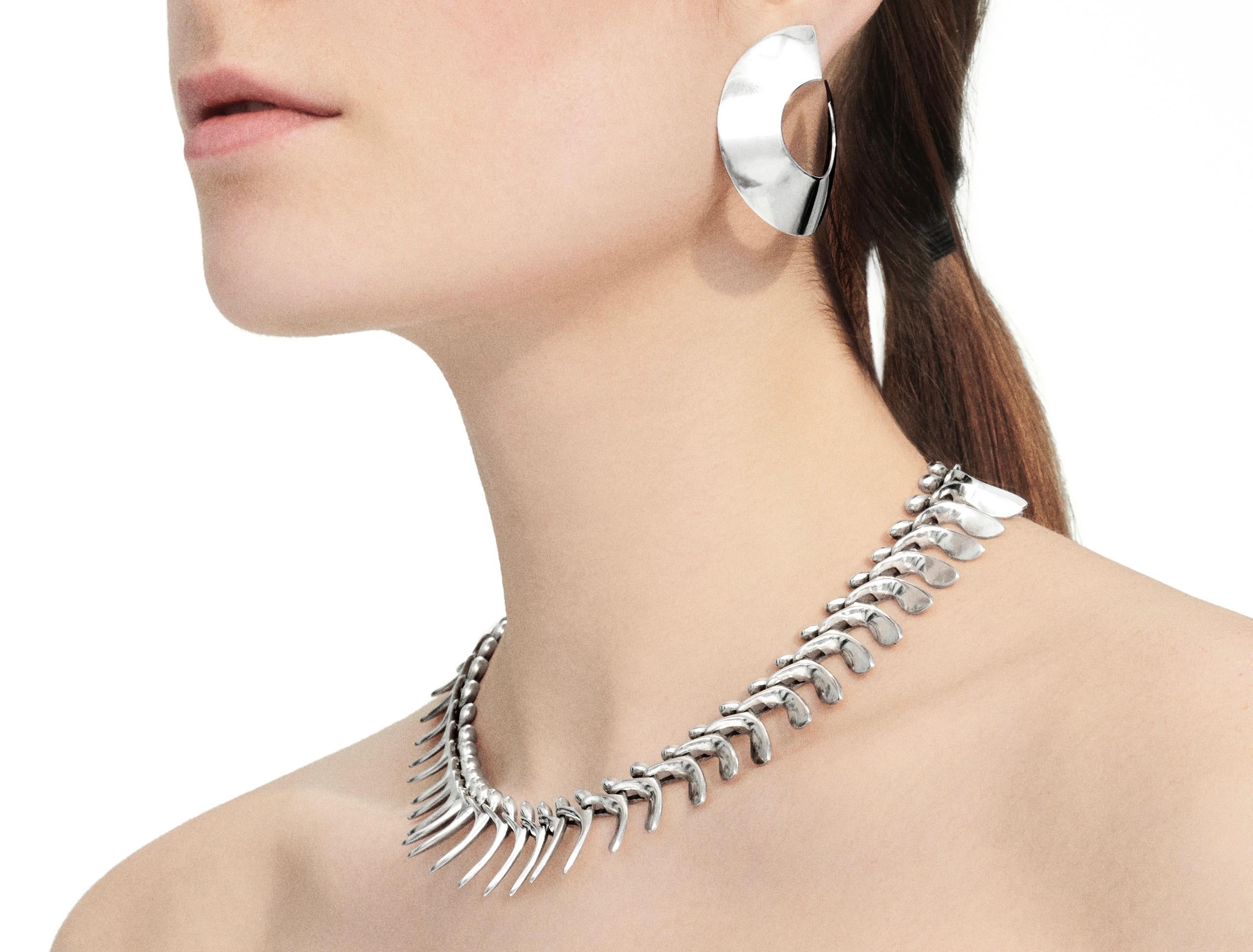 Georg Jensen Sterling Silver Necklace Designed by Bent Gabrielsen, circa 1953 In Good Condition For Sale In London, GB