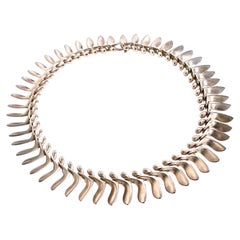 Georg Jensen Collier en argent sterling conçu par Bent Gabrielsen, datant d'environ 1953