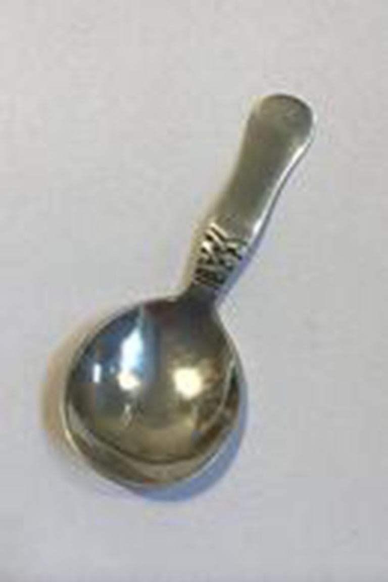 Georg Jensen Sterling Silver Nordic Sugar Spoon No 171 In Good Condition For Sale In Copenhagen, DK
