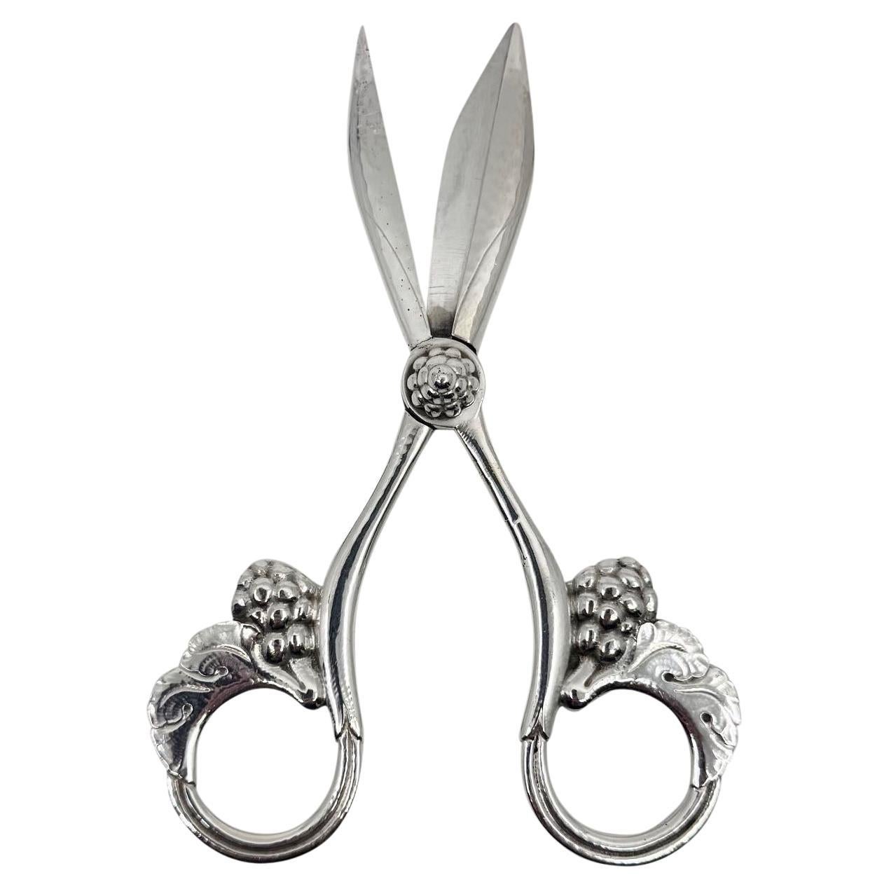 Tijera ornamental para uvas Georg Jensen de plata de ley nº 140