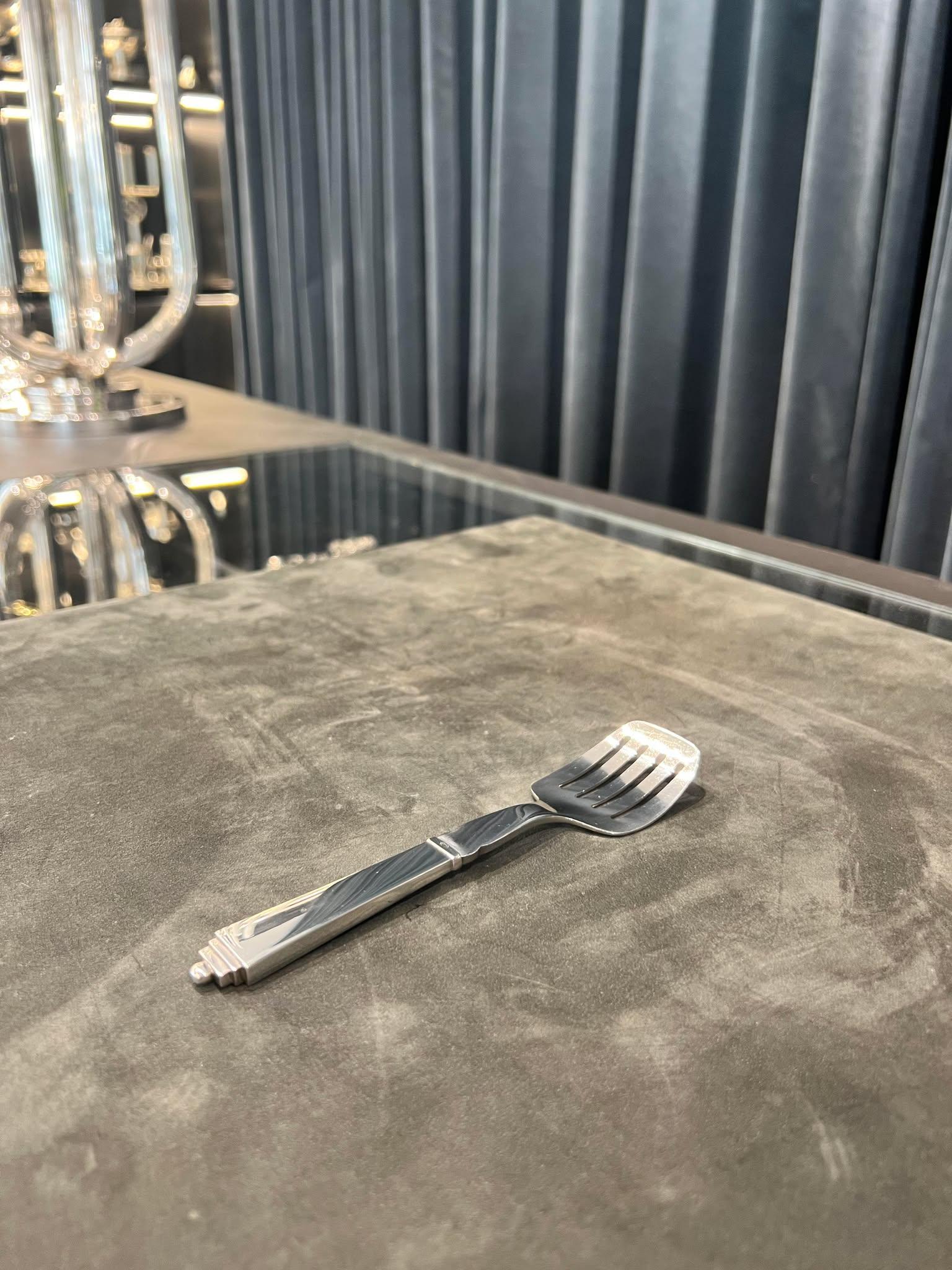 Georg Jensen Sterlingsilber Pyramiden-Fischservierbesteck 216 (Art déco) im Angebot