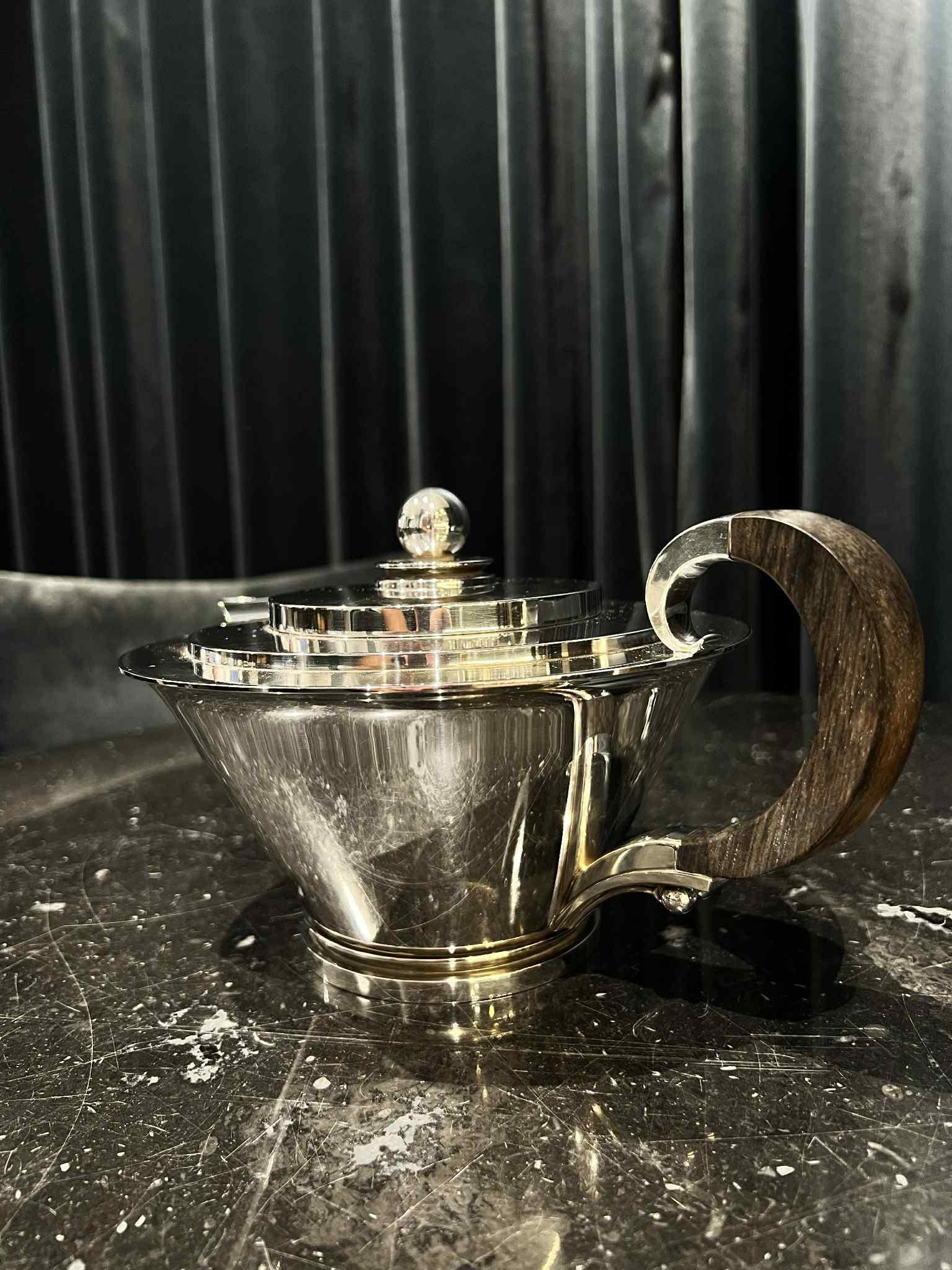 Georg Jensen Sterling Silver Pyramid Teapot #600B Escandinavo en venta