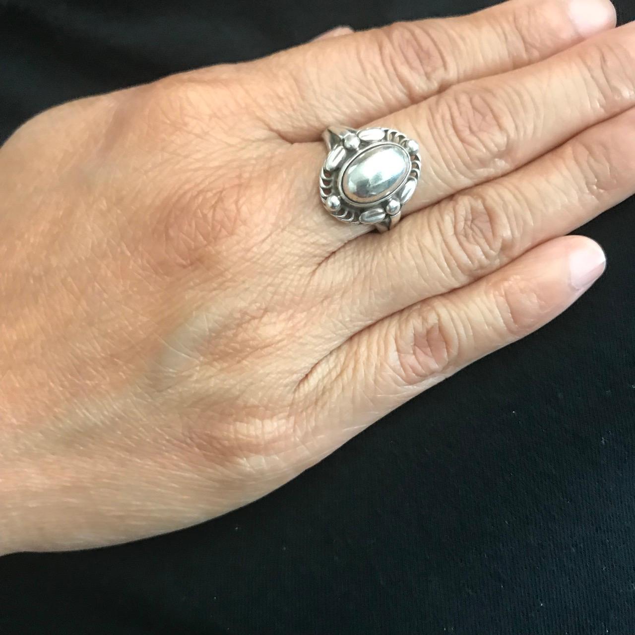 Georg Jensen Sterling Silver Ring, No. 1A (Size 7.25) In Good Condition For Sale In San Francisco, CA