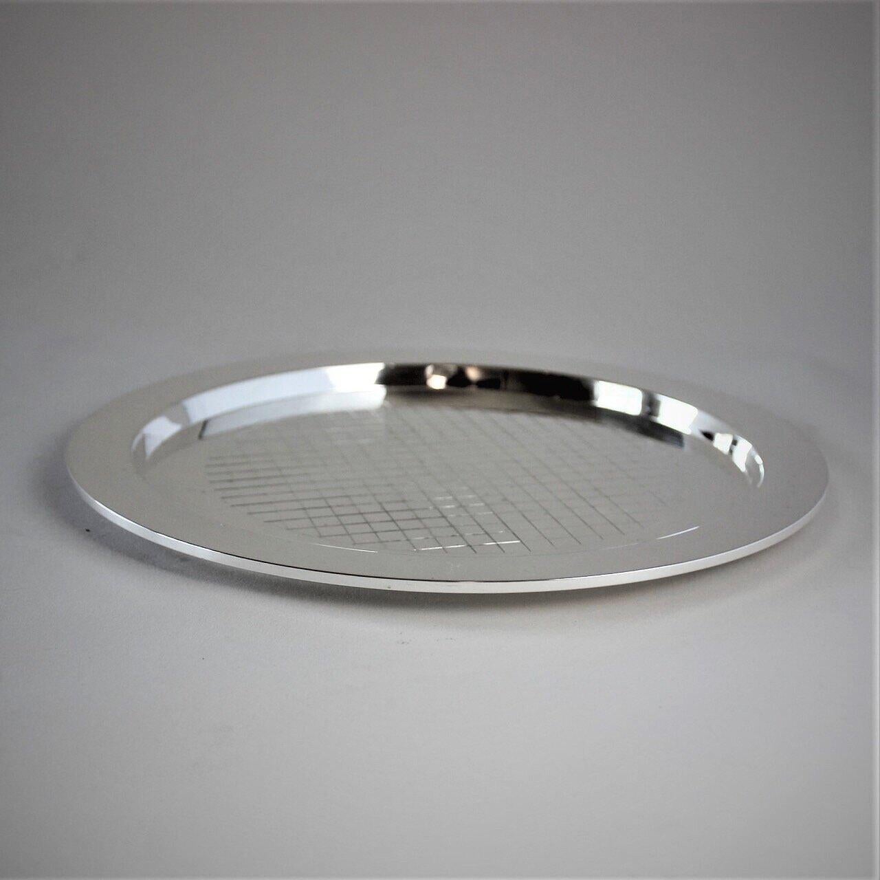 Danish Georg Jensen Sterling Silver Round Drinks Tray, No.819A by Sigvard Bernadotte