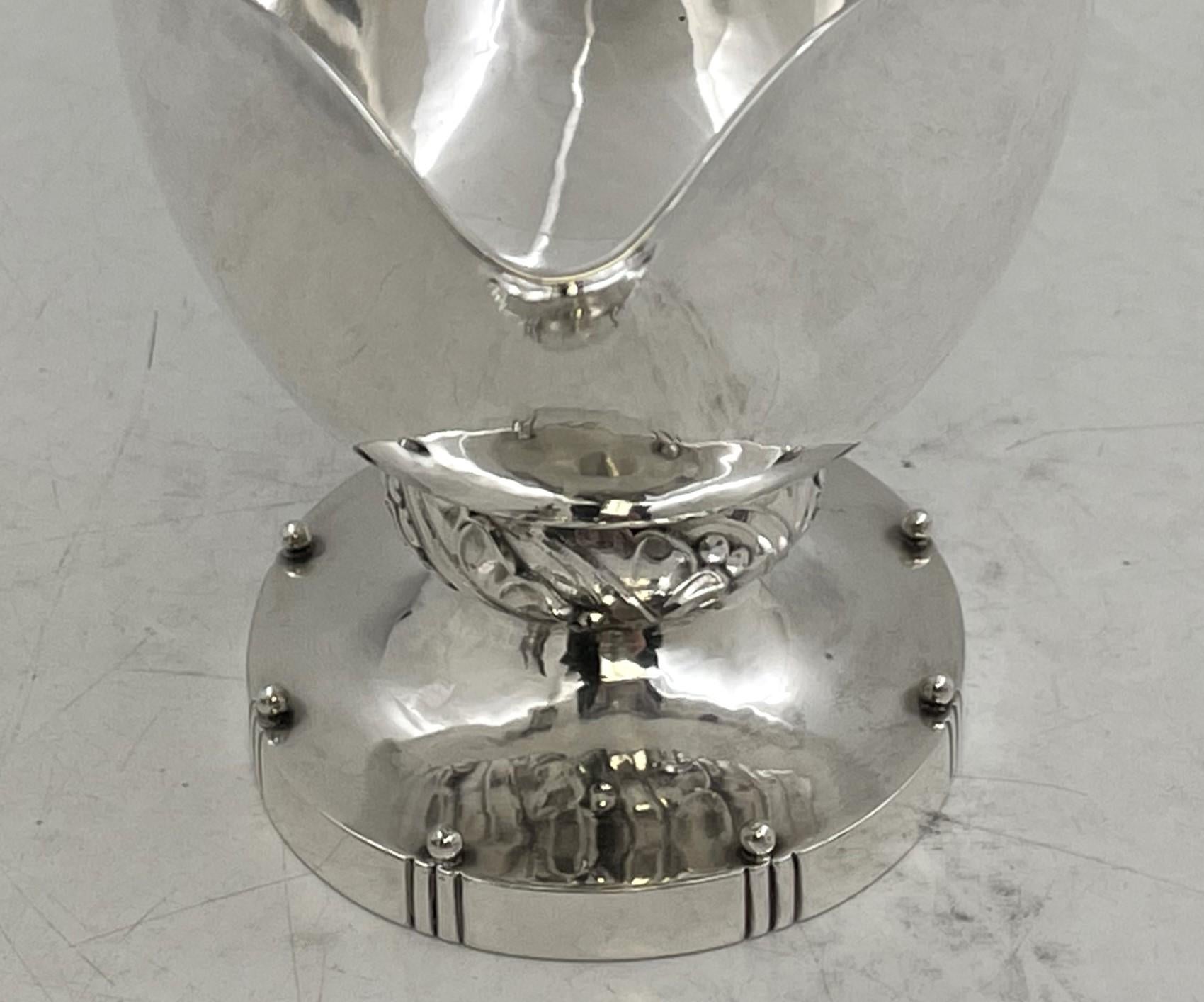 Georg Jensen Plato para servir/salsera de plata de ley con motivo de flores 177 Danés en venta