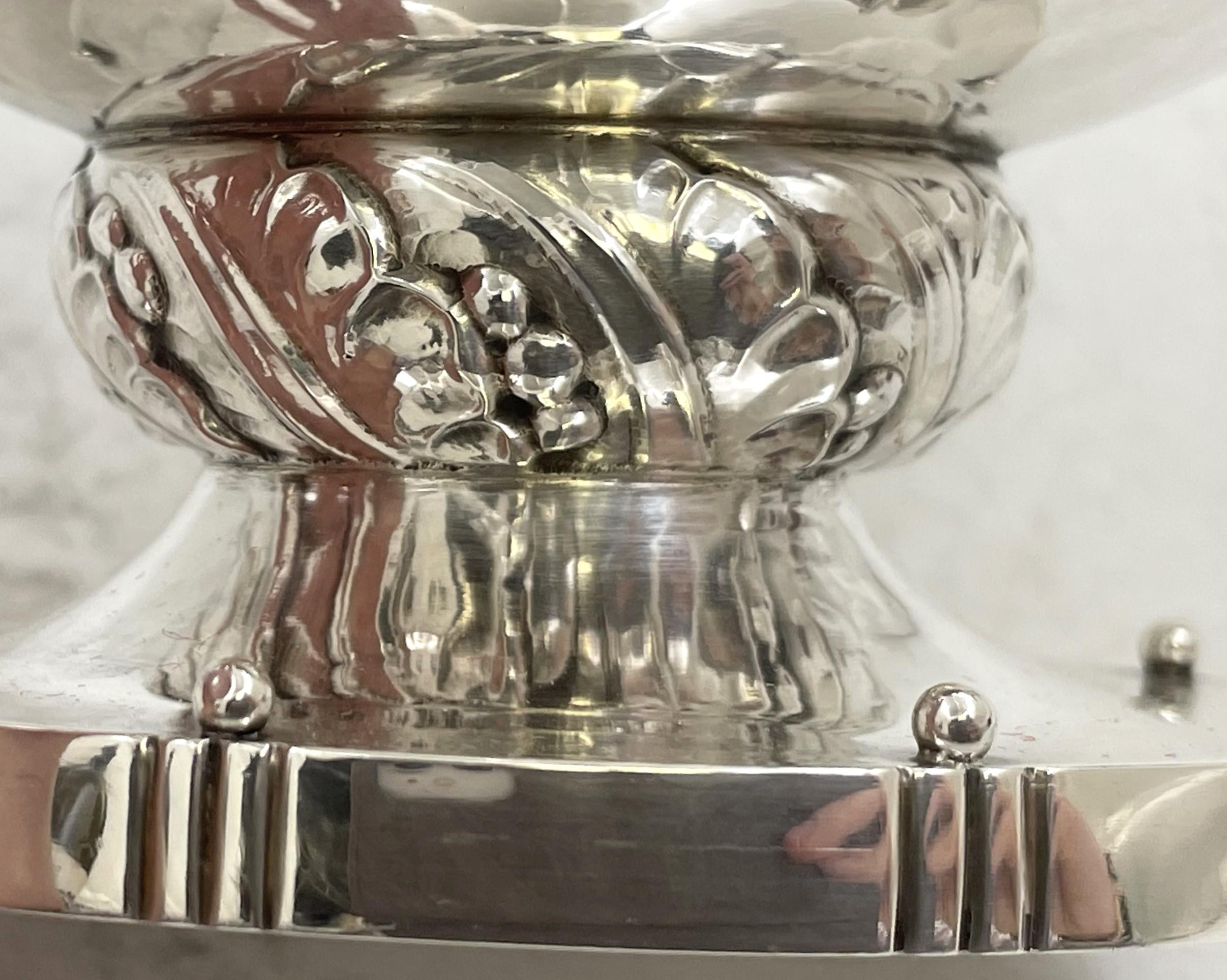 Georg Jensen Plato para servir/salsera de plata de ley con motivo de flores 177 en venta 1