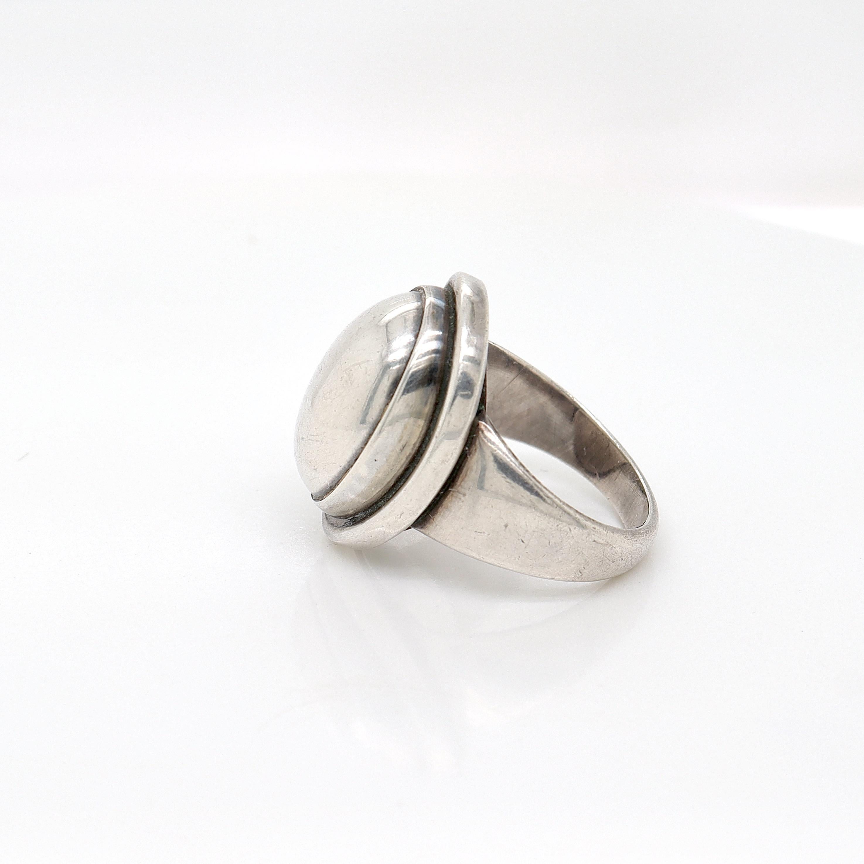 seal of blank legendary signet ring