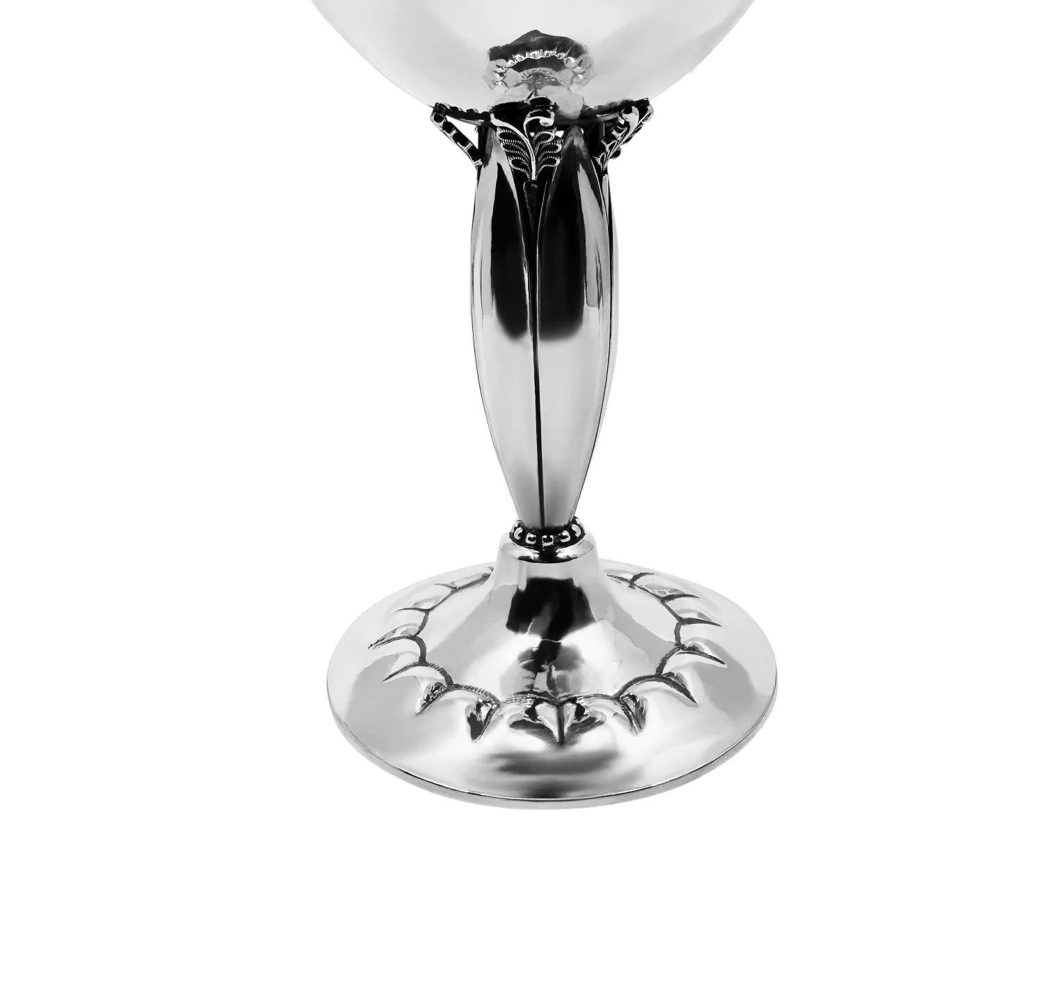 Georg Jensen Tazza aus Sterlingsilber 446 (Gehämmert) im Angebot