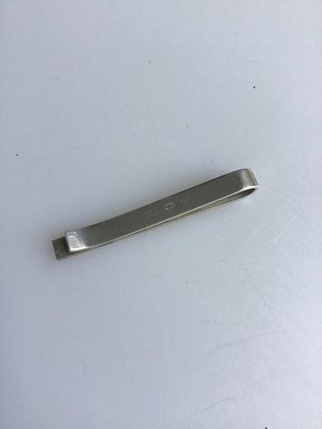 Georg Jensen Sterling Silver Tie Bar No 151. Measures 5.7 cm / 2.24 in. Weighs 10,5 g / 0.37 oz. Made after 1945.