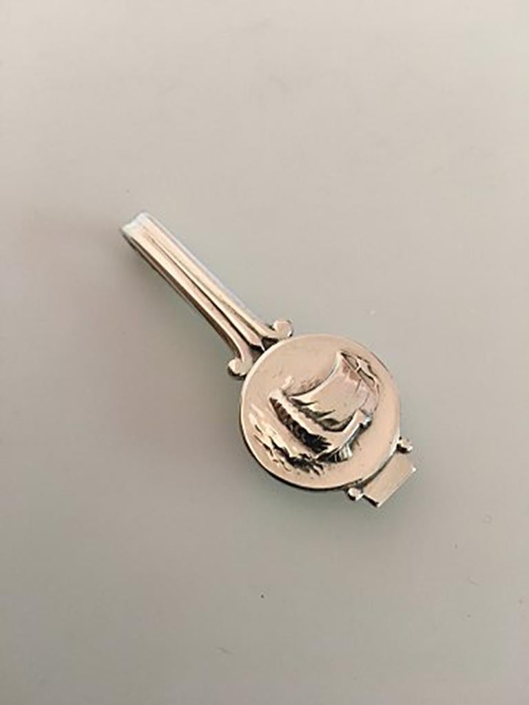 Georg Jensen Sterling Silver Tie Bar No 50 with Viking Ship. Measures 5.2 cm / 2 3/64 in. Weighs 10 g / 0.35 oz. Manufactured after 1945. In great condition.