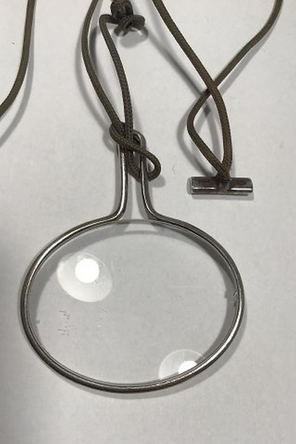sterling silver magnifying glass necklace