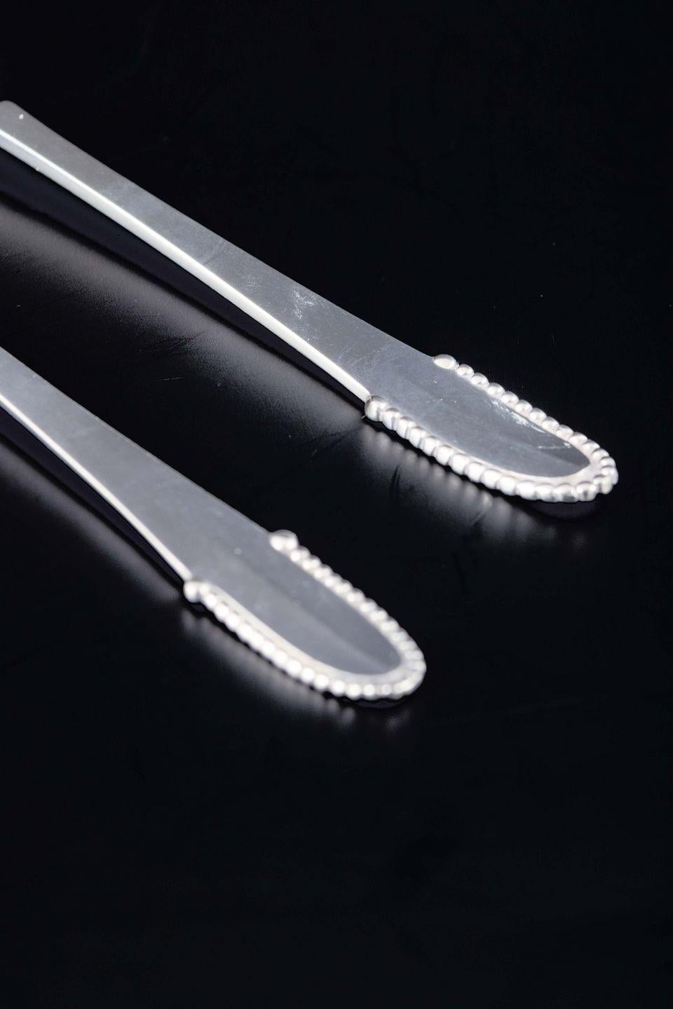 Danish Georg Jensen. Two spoons in the “beaded” pattern. Sterling silver. For Sale