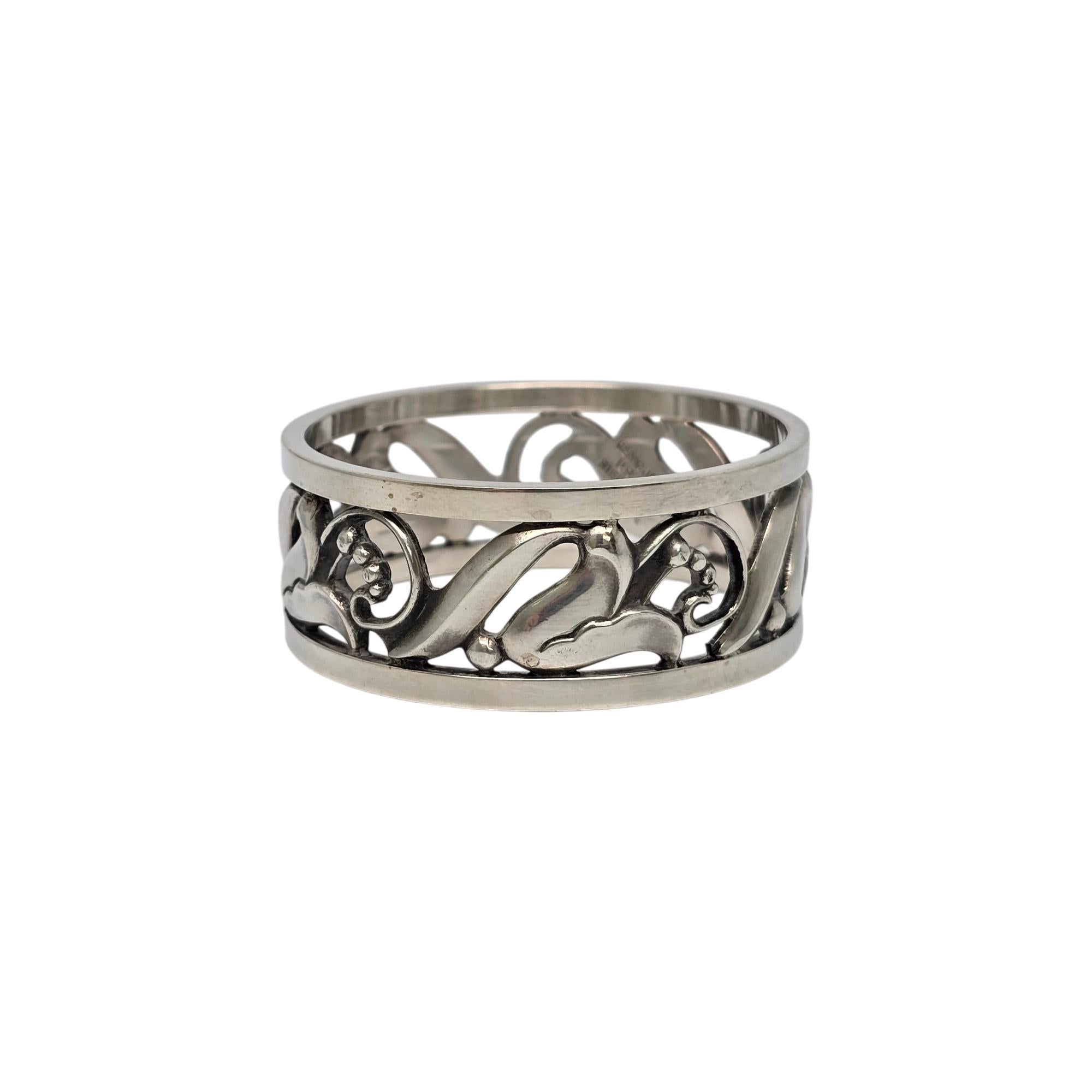 Georg Jensen USA LaPaglia Design Napkin Ring #21186 Bon état - En vente à Washington Depot, CT