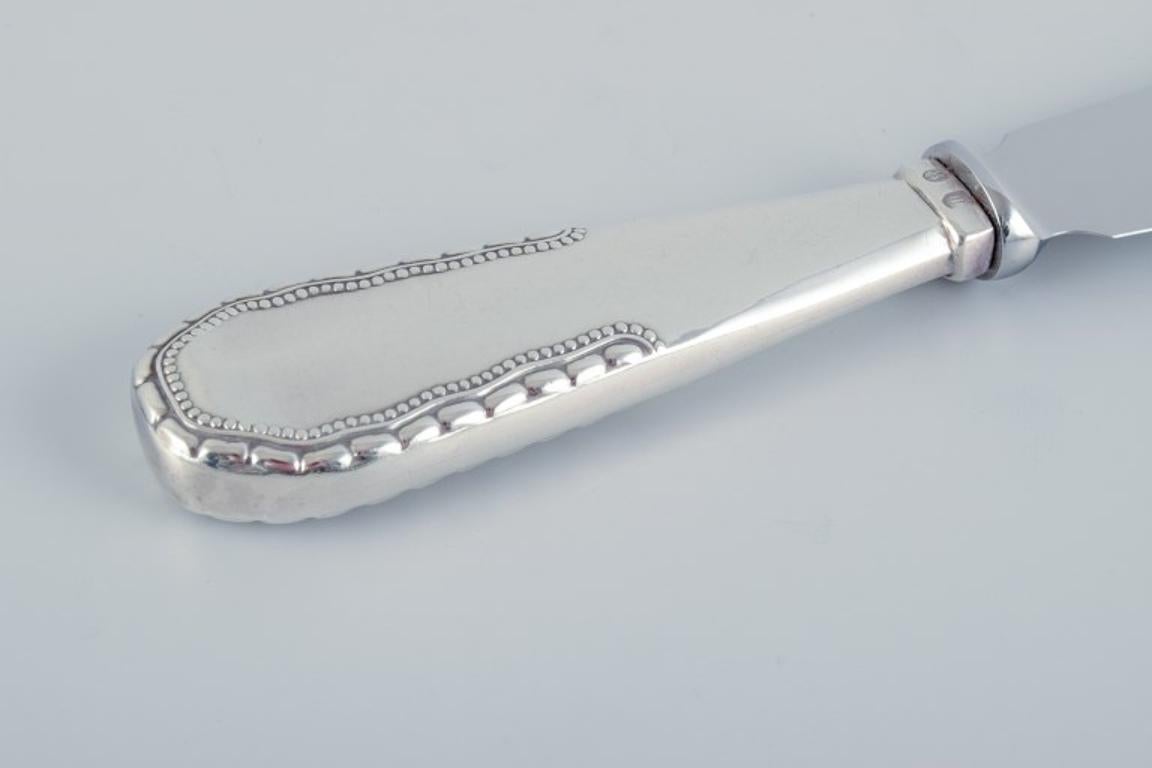 Danish Georg Jensen, Viking, cake knife in 830 silver.  Raadvad stainless steel blade.  For Sale