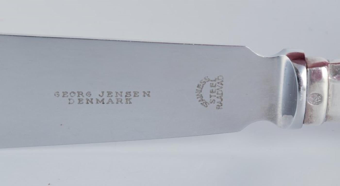 Couteau à gâteau Viking de Georg Jensen en argent 830.  Lame en acier inoxydable Raadvad.  Excellent état - En vente à Copenhagen, DK